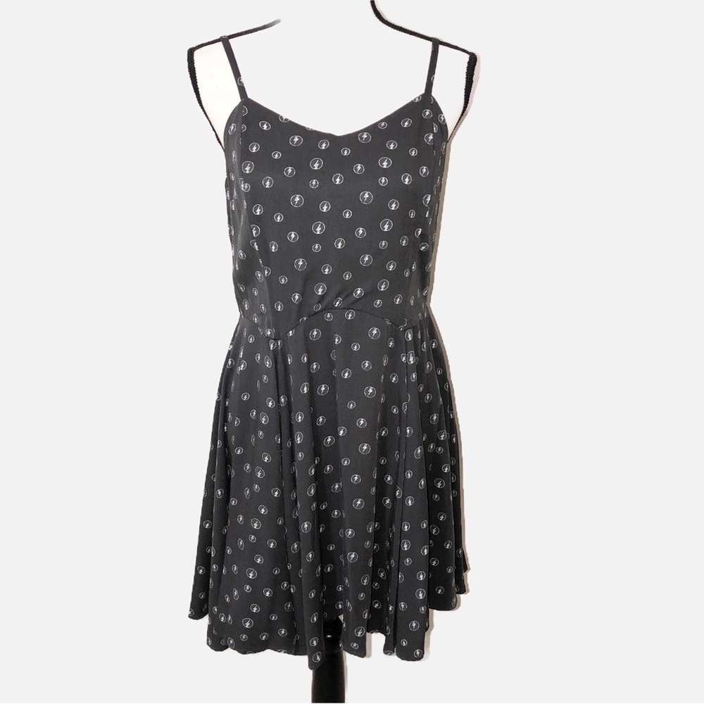 The Flash Sundress By Junkfood Size Large Gray Fit Flare DC Comics Superhero